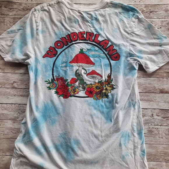 Division Of Labor Wonderland Graphic Tee - Picture 7 of 15